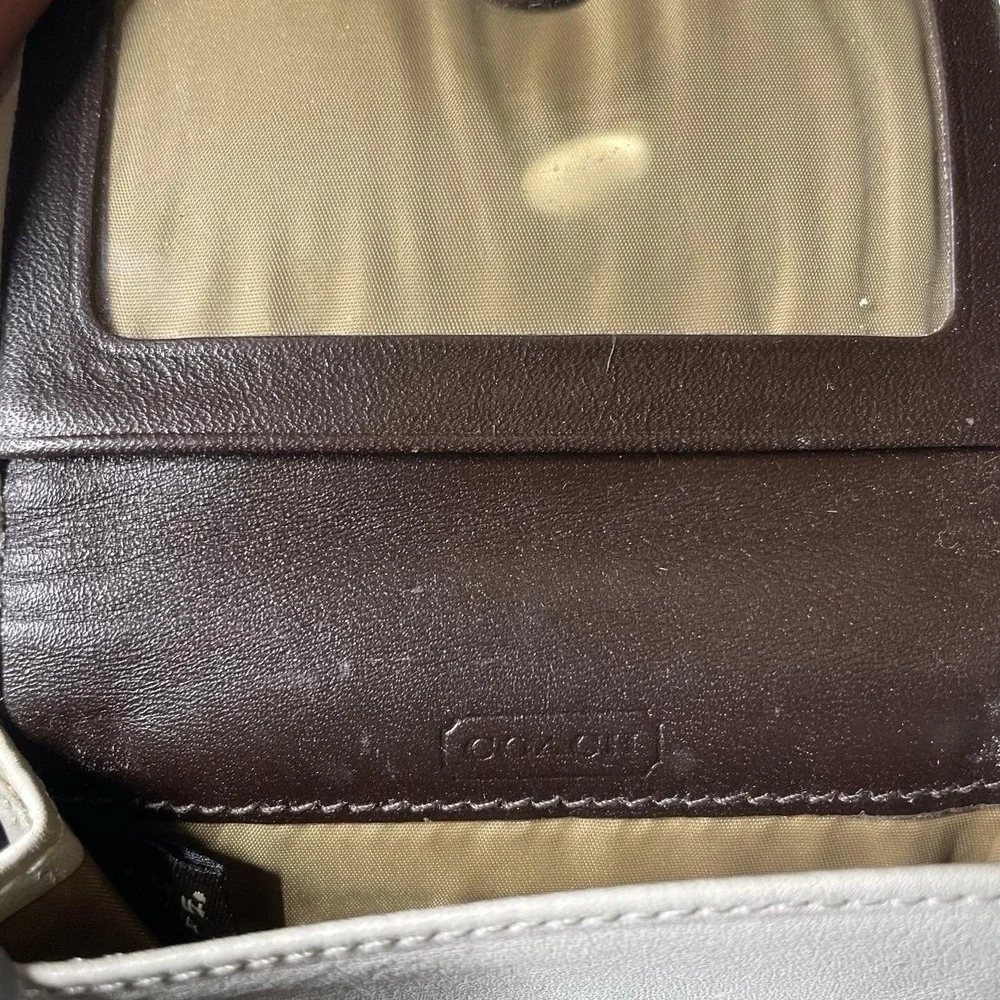 Coach Women's Leather Wallet Card Holder Purse Small Cream And Brown
